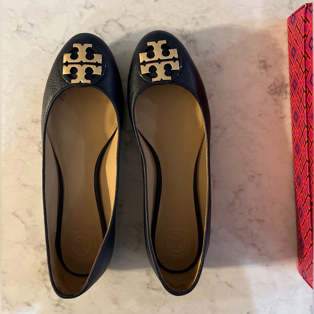 Tory Burch Black and Gold Flats